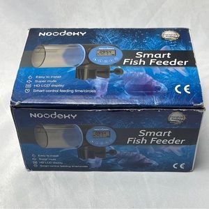 Noodoky Automatic Smart Fish Feeder No battery Compartment Plug-in Charge Only